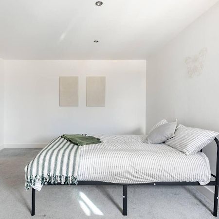 Apartmán Luxurious 3-Bed Penthouse In Sheffield Handsworth Exteriér fotografie