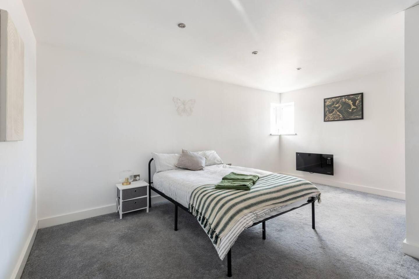 Apartmán Luxurious 3-Bed Penthouse In Sheffield Handsworth Exteriér fotografie
