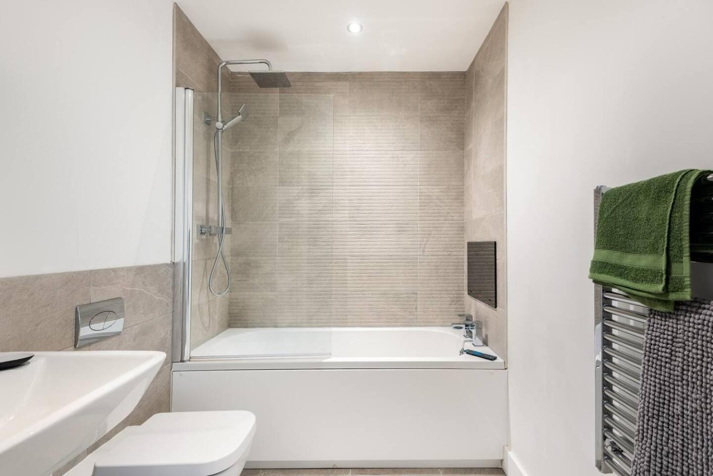 Apartmán Luxurious 3-Bed Penthouse In Sheffield Handsworth Exteriér fotografie